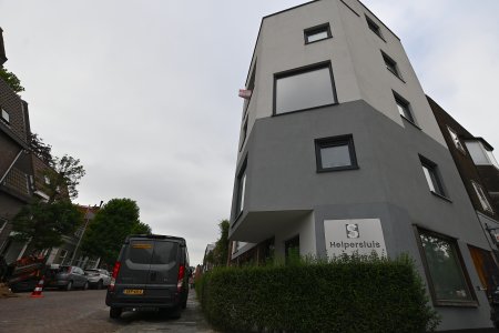 vrije-sector-woningen te huur op Helper Westsingel